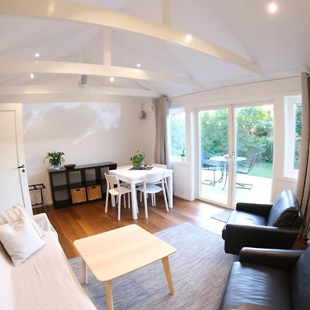 Surfers Guesthouse Asa  Luaran gambar