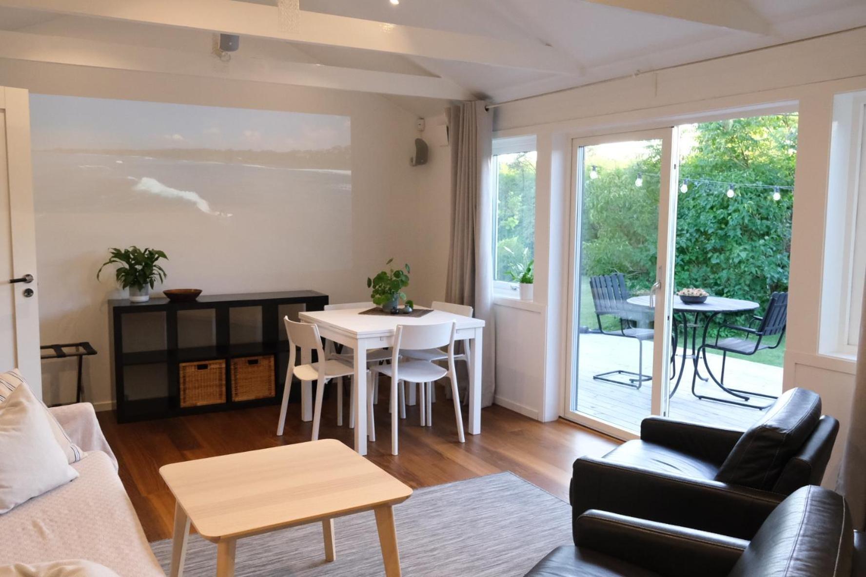 Surfers Guesthouse Asa  Luaran gambar
